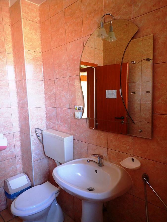 Vila Zuela Buziaş Exteriör bild