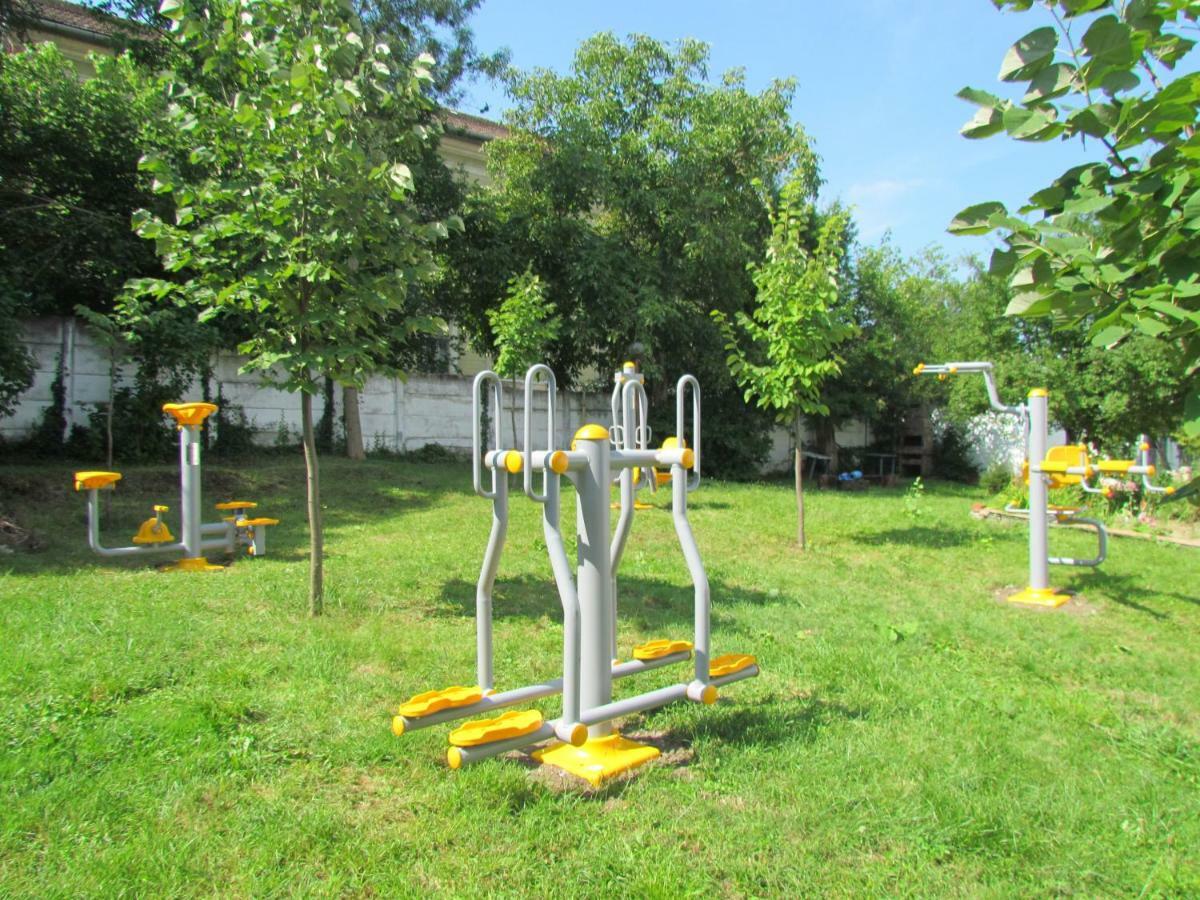 Vila Zuela Buziaş Exteriör bild